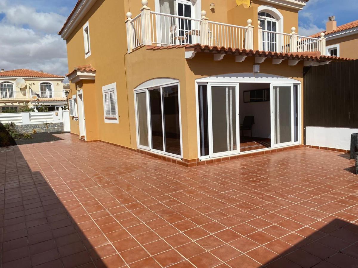Casa Beronia Villa Costa De Antigua Exterior photo